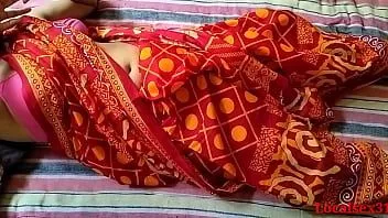 Afspelen Rode saree sonali bhabi seks door lokale jongen (officiële video door localsex31)