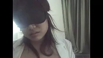 Jouer Une fille asiatique captive se fait bourrer - une jeune étudiante chinoise en échange est devenue mon esclave sexuelle pour l'été. l'a emmenée dans un motel miteux au bord de la route dans l'Indiana et l'a baisée pendant 3 jours.