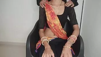Abspielen Soniya Bhabhi Sex mit Massagejungen zu Hause