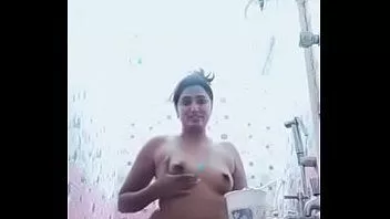 play Mandi telanjang Swathi naidu untuk video seks whatsapp 7330923912