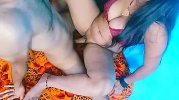 Reproduzir Seu pau é muito grosso, calma, minha bucetinha vai explodir xxx soniya hindi video