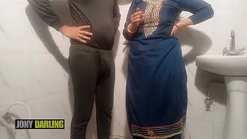 Oynat Xxx punjabi bhabhi duman, kirli hintçe ve punjabi ses sırasında banyoda bihari tarafından becerdin