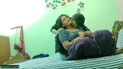 Jouer Sexe passionné pour la première nuit de la mariée bengali ! Écoutez ses gémissements
