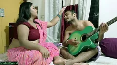 Redare Noaptea fierbinte a mamei vitregă Desi cu satul stud: o întâlnire pasională cu sex hindi