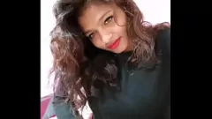 play Sinnlicher hausgemachter Porno des indischen Teenagers Sarika: Tabu-Masturbation und Creampie