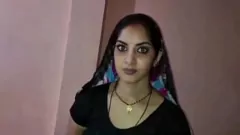 play Baisée la chatte de Desi Bhabhi dans une sex tape indienne en plein air Full HD