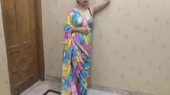 play देसी गाँव की लड़की बड़े लंड से गीली और कामुक हो जाती है