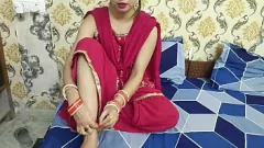 Putar Romantis Larut Malam Bhabhi India dengan Dever -nya: Pussy yang dicukur dan payudara besar