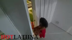 play Cumshot sobre a bunda perfeita da Latina Européia ao ar livre