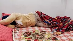 play Lovemaking appassionato di Desi Coppia: succhiare, in stile doggy e una finitura con la consapevolezza su piccole tette
