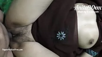 Afspelen Indiase hete bhabhi neuken in huis met hindi audio